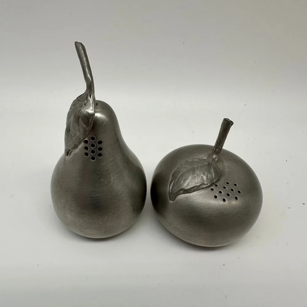 Kirk Pewter‎ Apple & Pear Fruit Salt and Pepper Shaker Set
